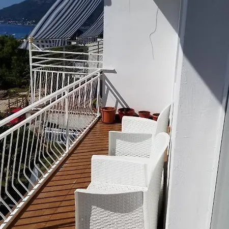 Boka Bay Apartment Tivat Exterior photo
